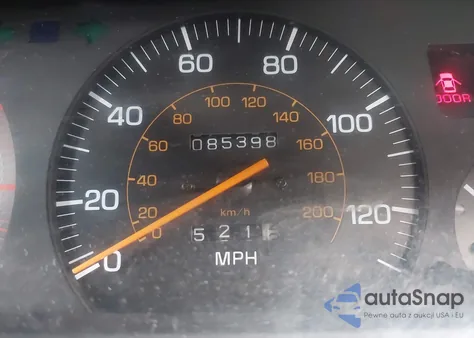 1988 Toyota Camry Le z USA, uszkodzony, nr VIN JT2SV22E5J3248025